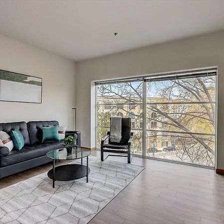 Frontdesk Rhythm Apts Lower East Side Milwaukee Phòng bức ảnh
